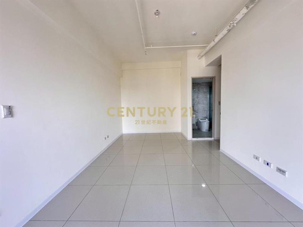 市政1號院三房平車高樓層戶