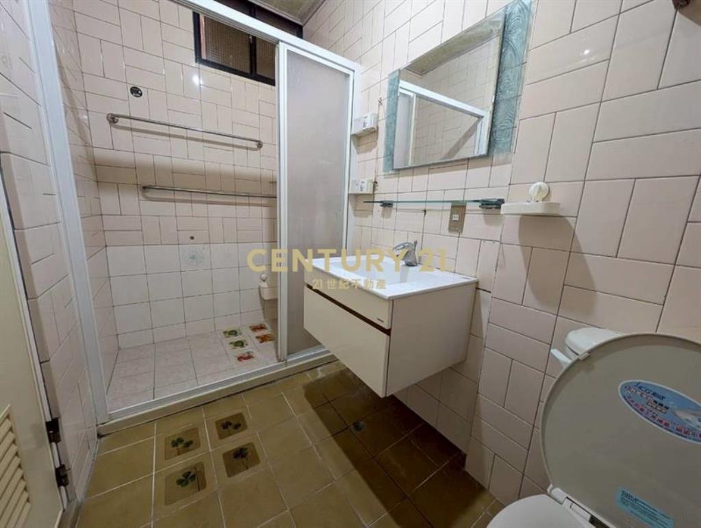 彰化近扇形車庫透天