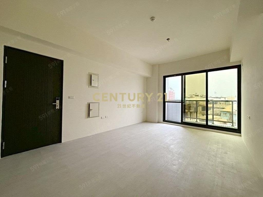 立新國小全新未住兩房兩衛平車