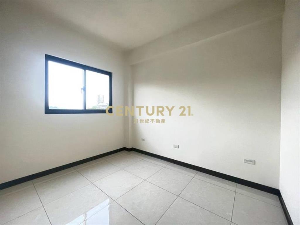 原朗朗全新別墅