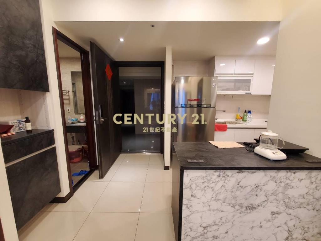 富宇中央公園2房車位