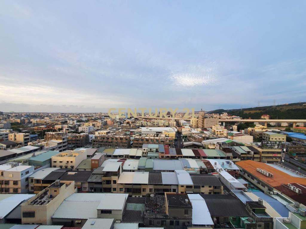 富宇中央公園2房車位