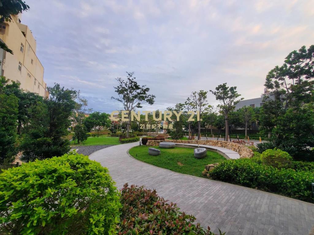 富宇中央公園2房車位