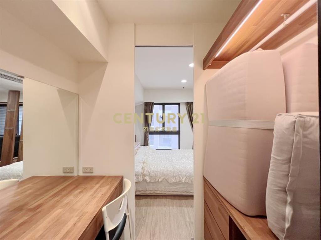 崇德文心捷運大一房+平車