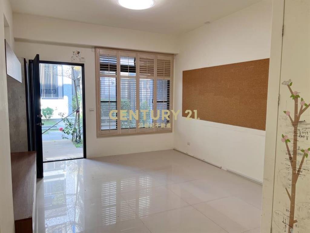 中科十年屋@庭園雙車別墅