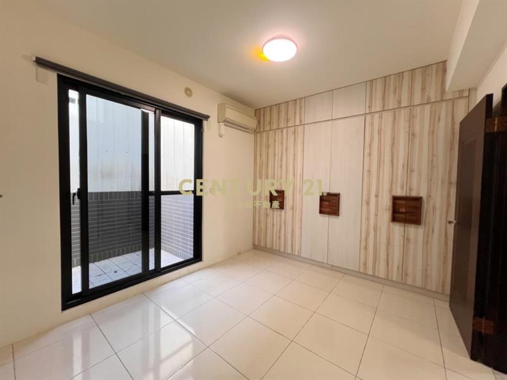 中科十年屋@庭園雙車別墅