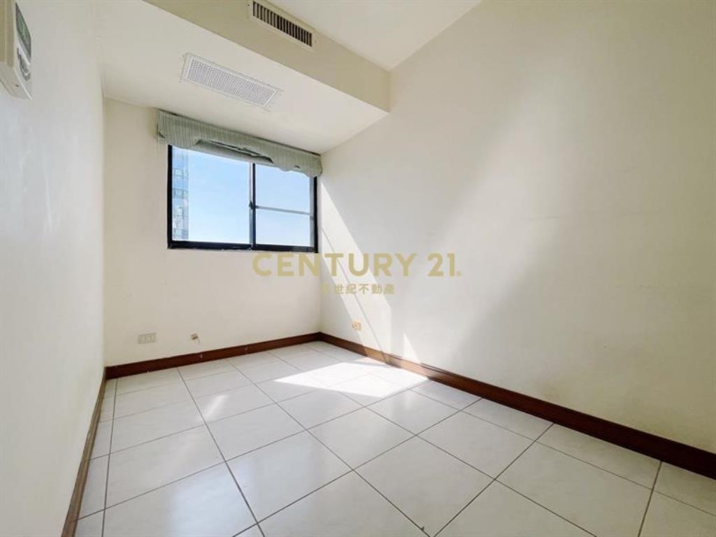 首購三房車位｜捷運視野美宅