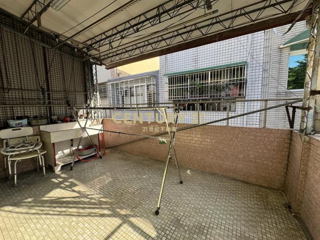 黎明大透天加三車位