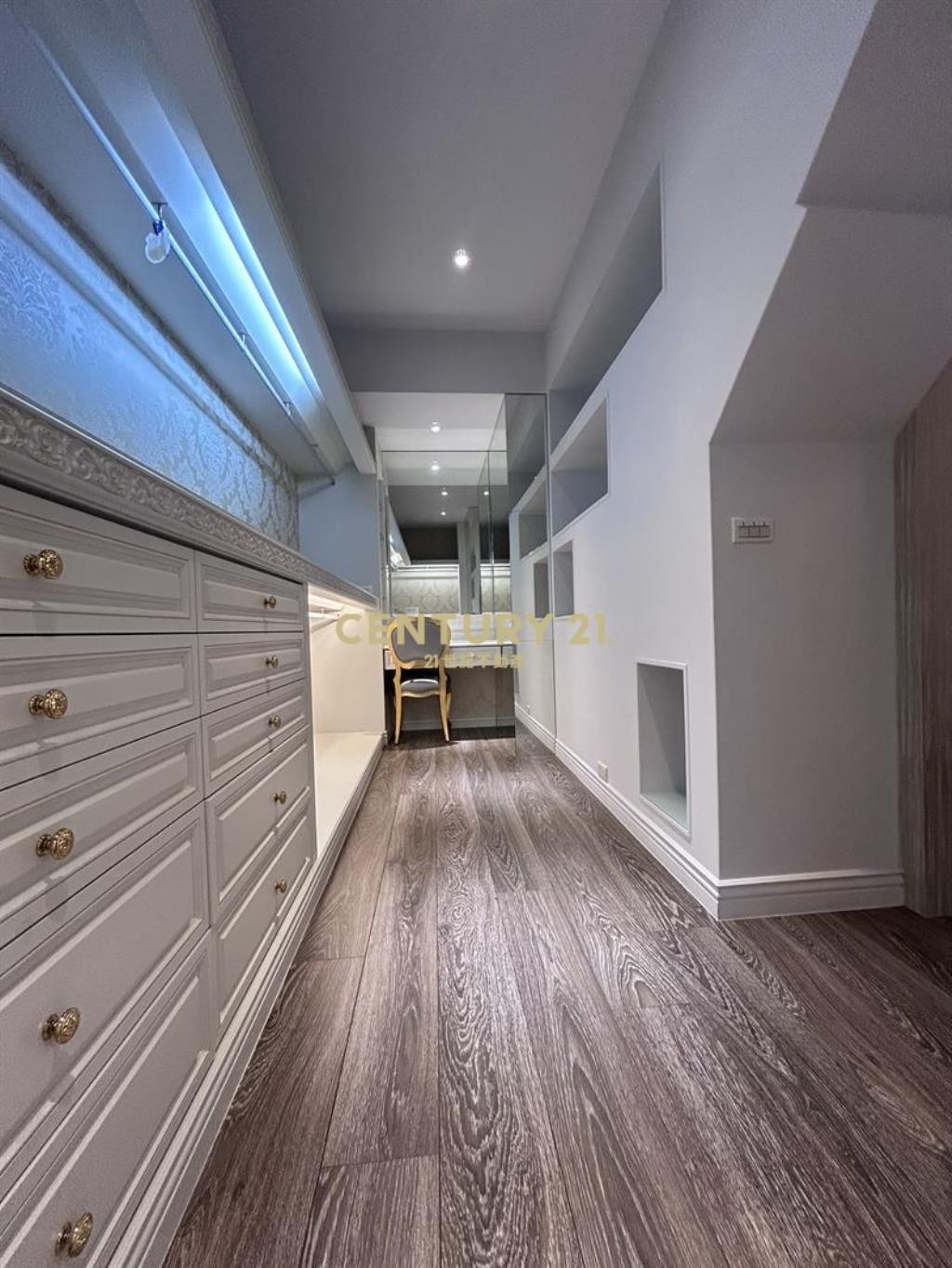 七期名師設計四房+雙平車