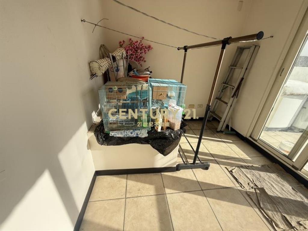 福科路臨路黃金店墅