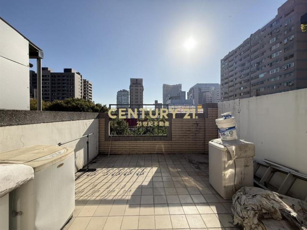 福科路臨路黃金店墅