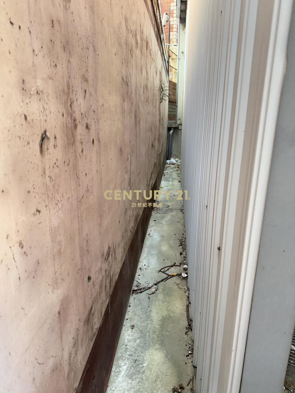 德富路大面寬美店面