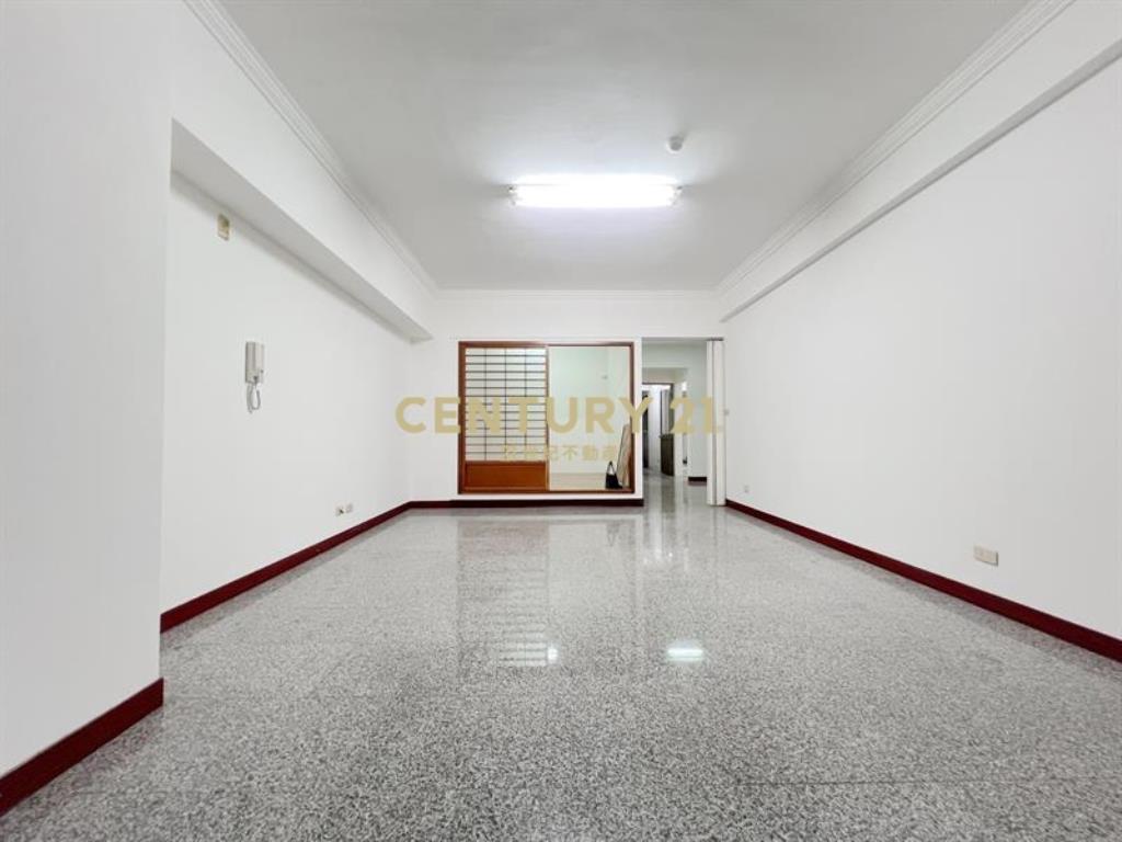 櫻花捷運漢口公爵3+1房附車位