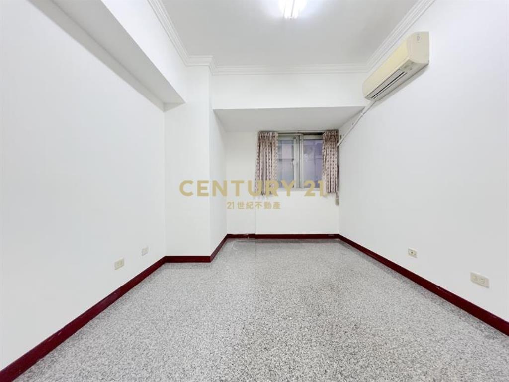 櫻花捷運漢口公爵3+1房附車位