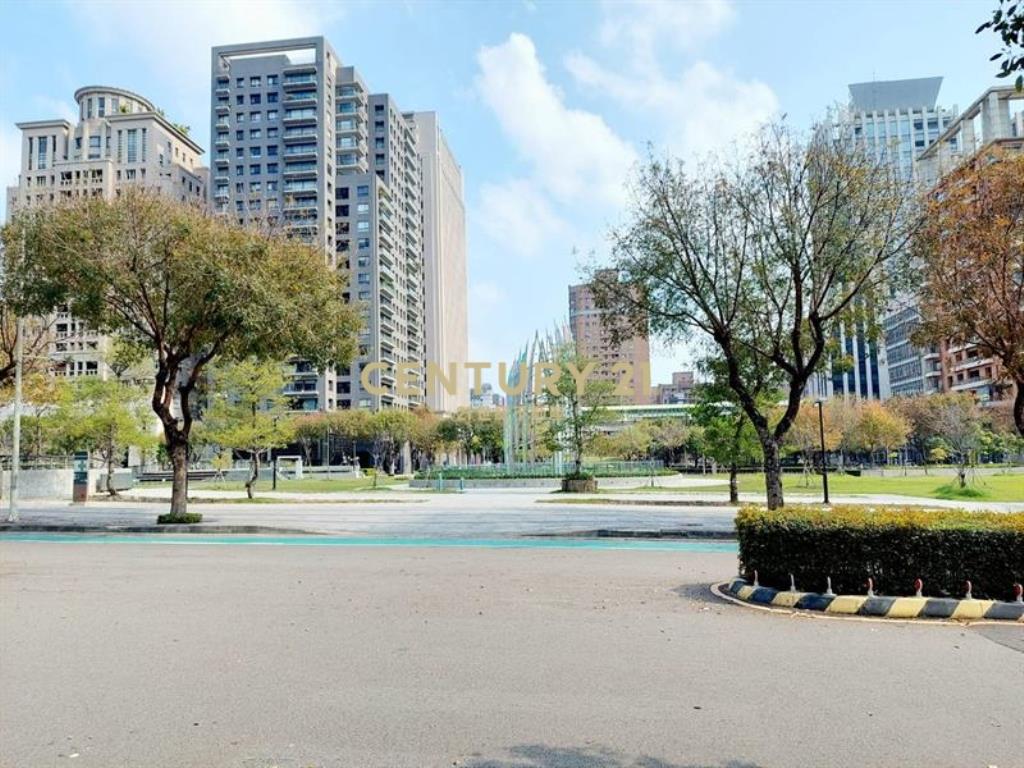 七期十字園道角棟裝潢三平車