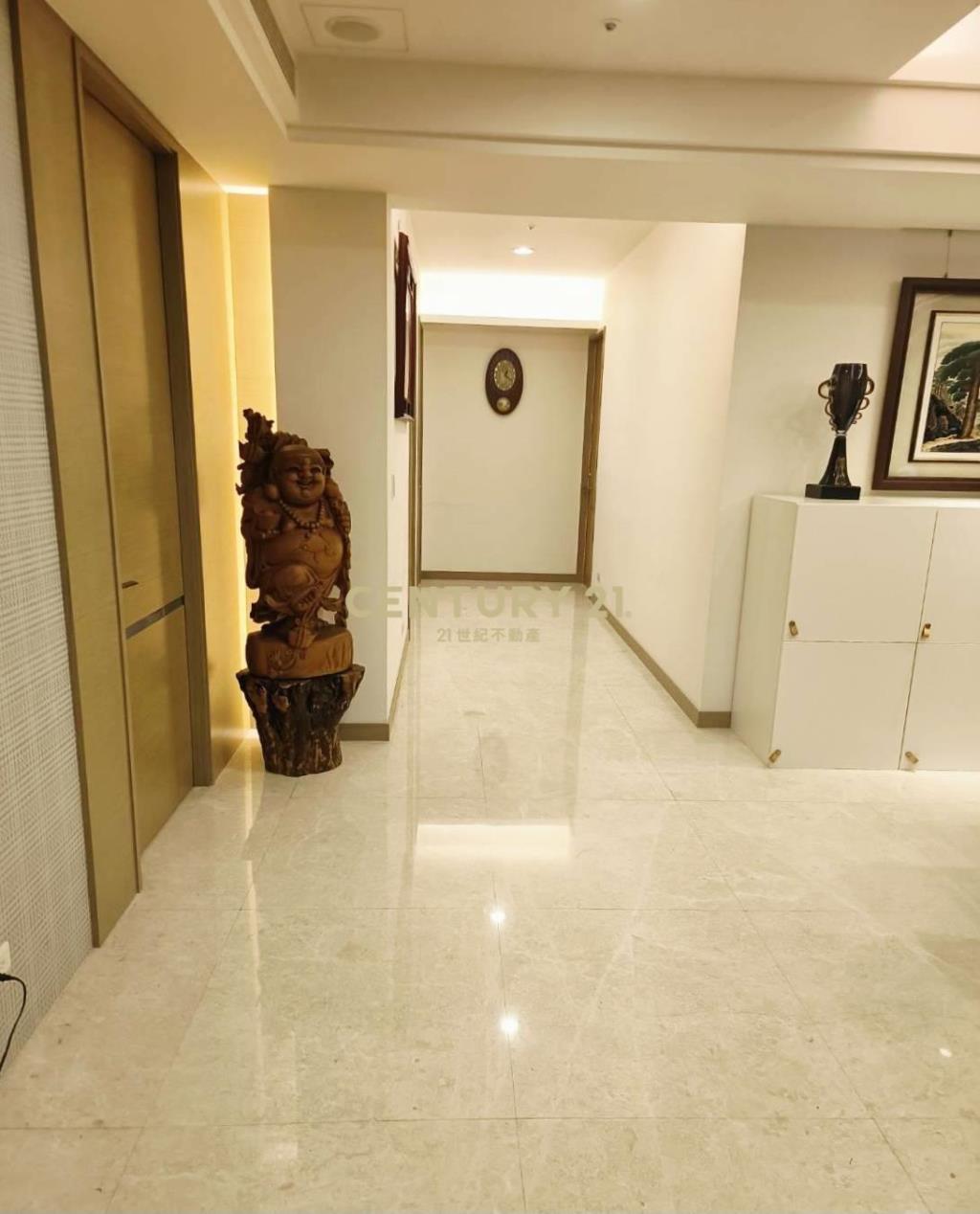 七期十字園道角棟裝潢三平車