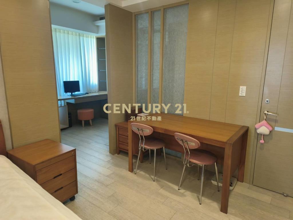 七期十字園道角棟裝潢三平車