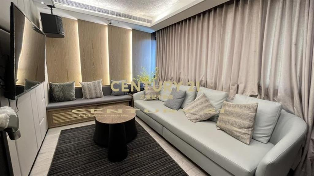 五期藝家人三房平車百萬裝潢