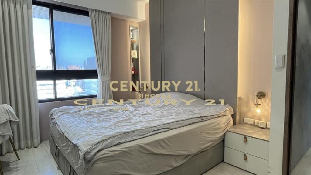 五期藝家人三房平車百萬裝潢