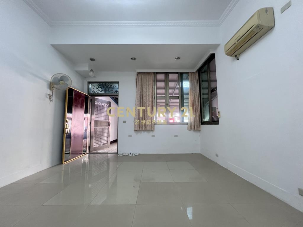 稀有大面寬一樓雙車公寓