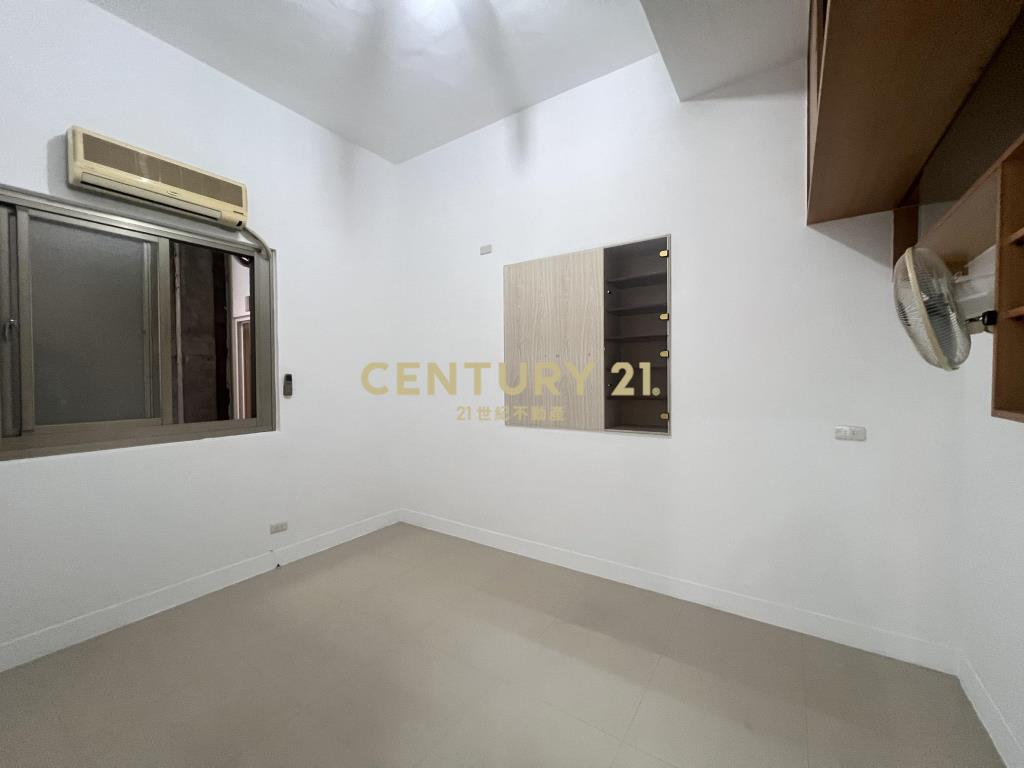 稀有大面寬一樓雙車公寓