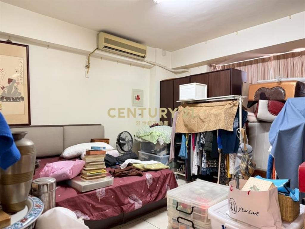 大里環中東路臨路透店