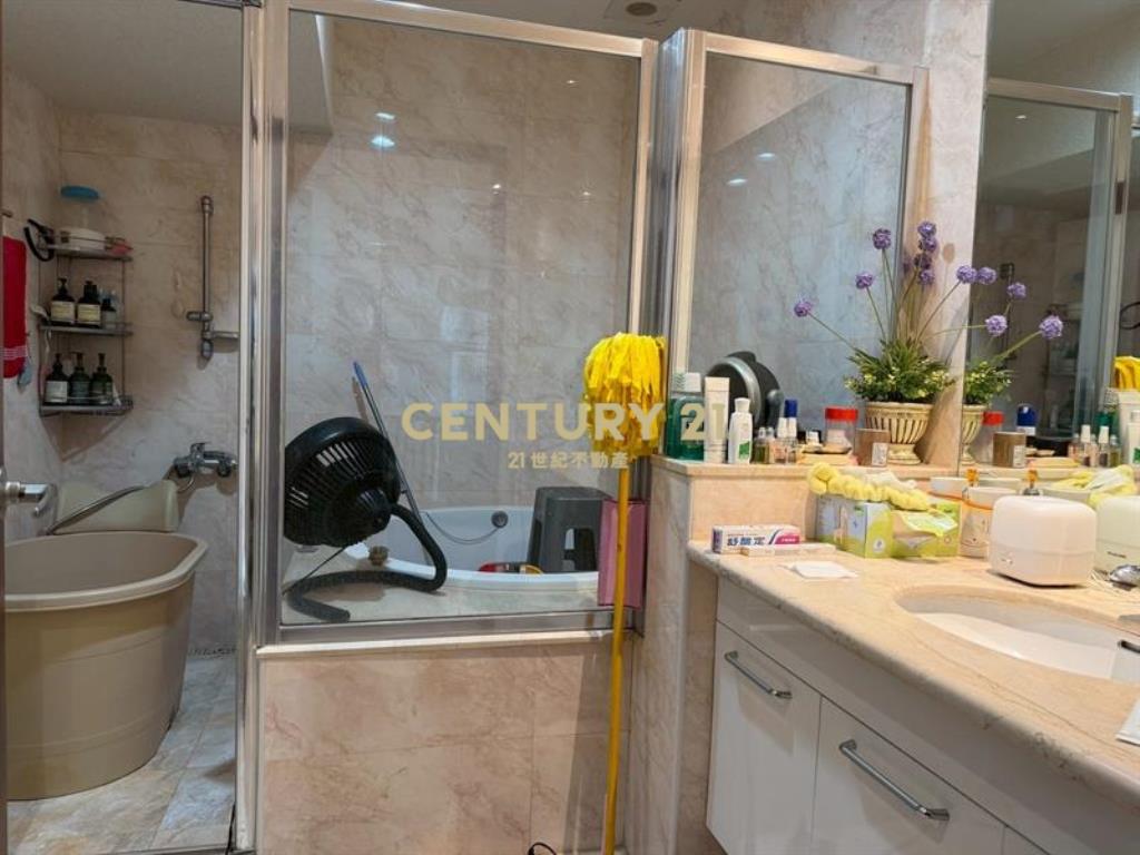 大里環中東路臨路透店