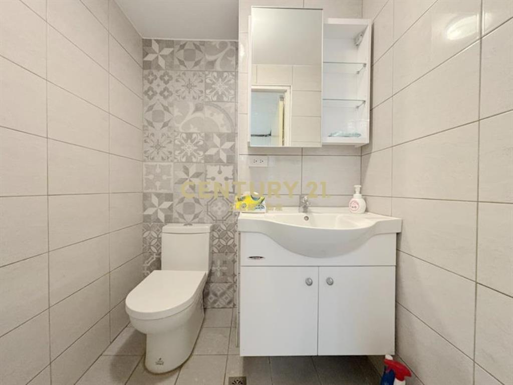 專上安國小永久視野三房車位