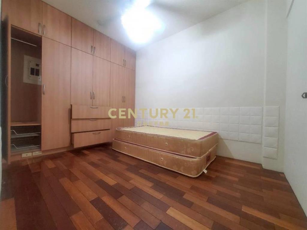 大觀園4房機上車位