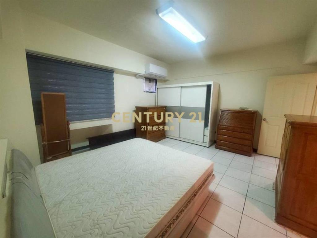 大觀園4房機上車位