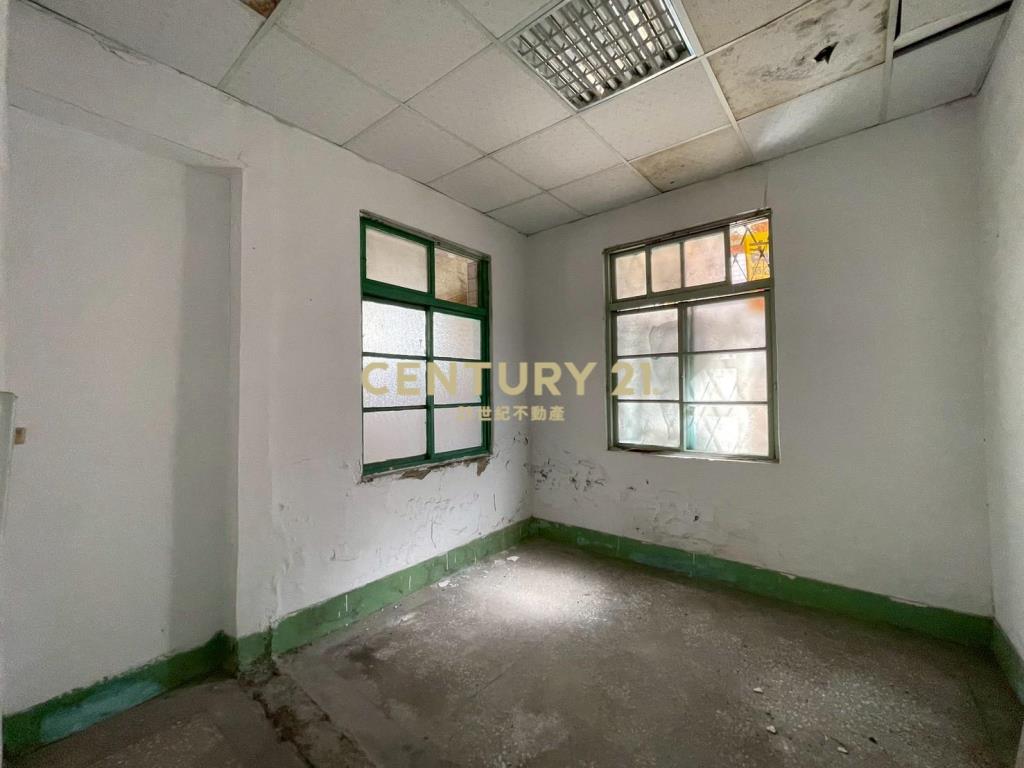 水湳經貿特區地32坪臨路角間