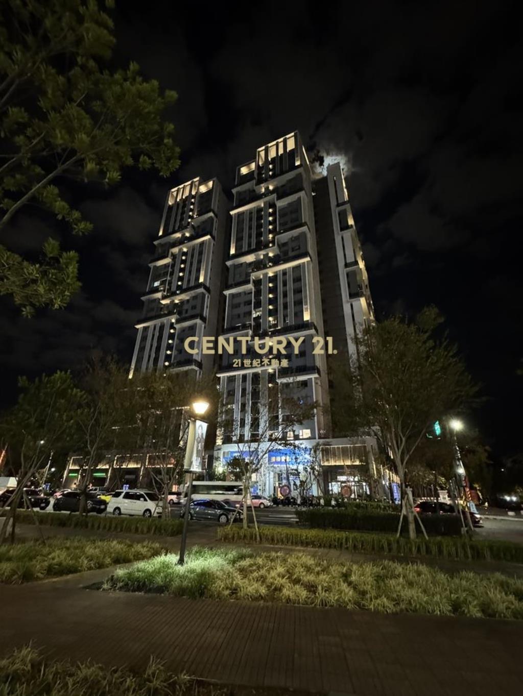 租湖濱城｜四房平車18坪大露台