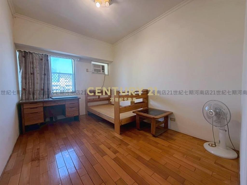 西區忠明翠堤高樓視野4房平車