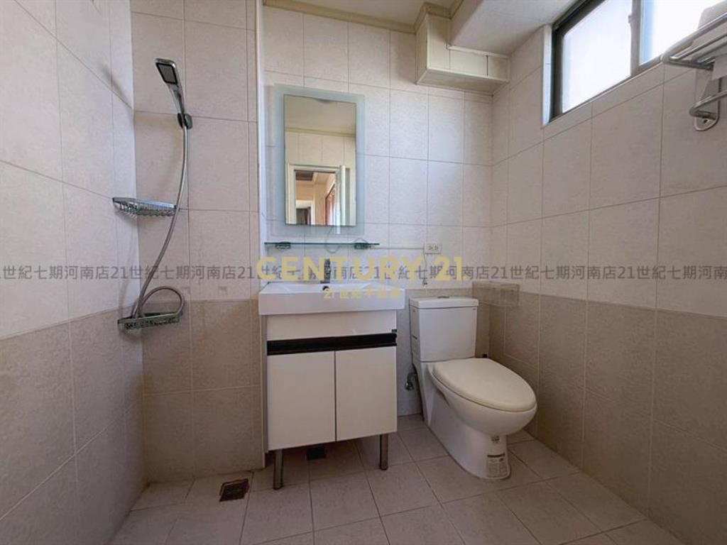 西區忠明翠堤高樓視野4房平車