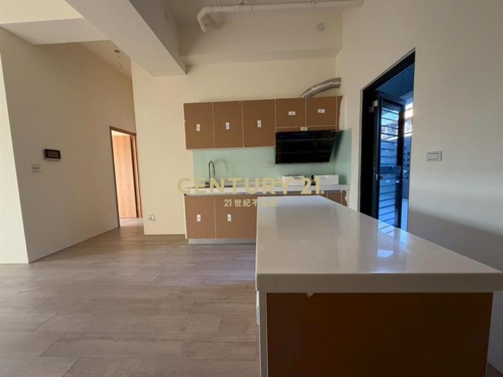 泰和茂涵森三房平車一樓戶