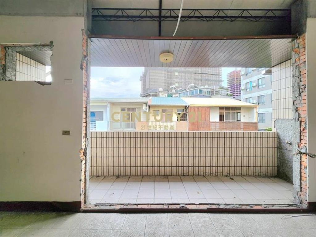 近新光三越.住3之2種住宅透天