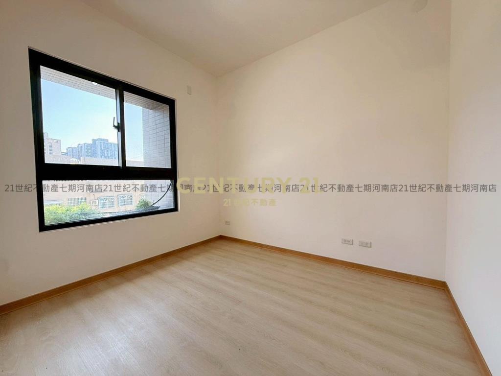 高鐵特區櫻花悅綻全新四房雙平車