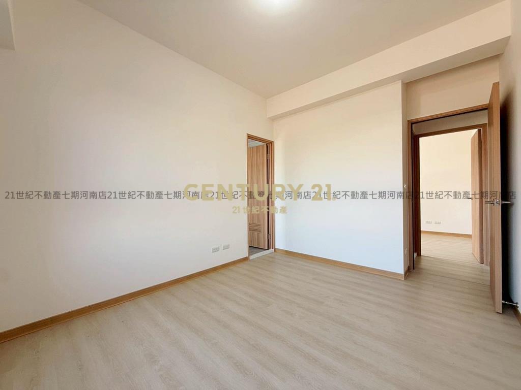 高鐵特區櫻花悅綻全新四房雙平車