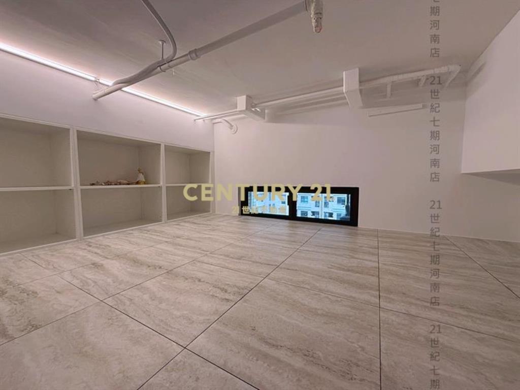 微笑之心高樓精裝1+2房平車