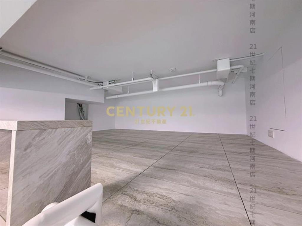 微笑之心高樓精裝1+2房平車