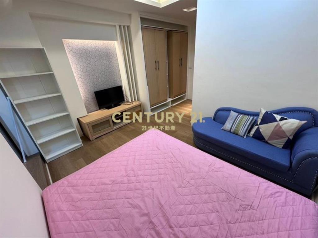 南屯五期大套房+平面車位捷運宅