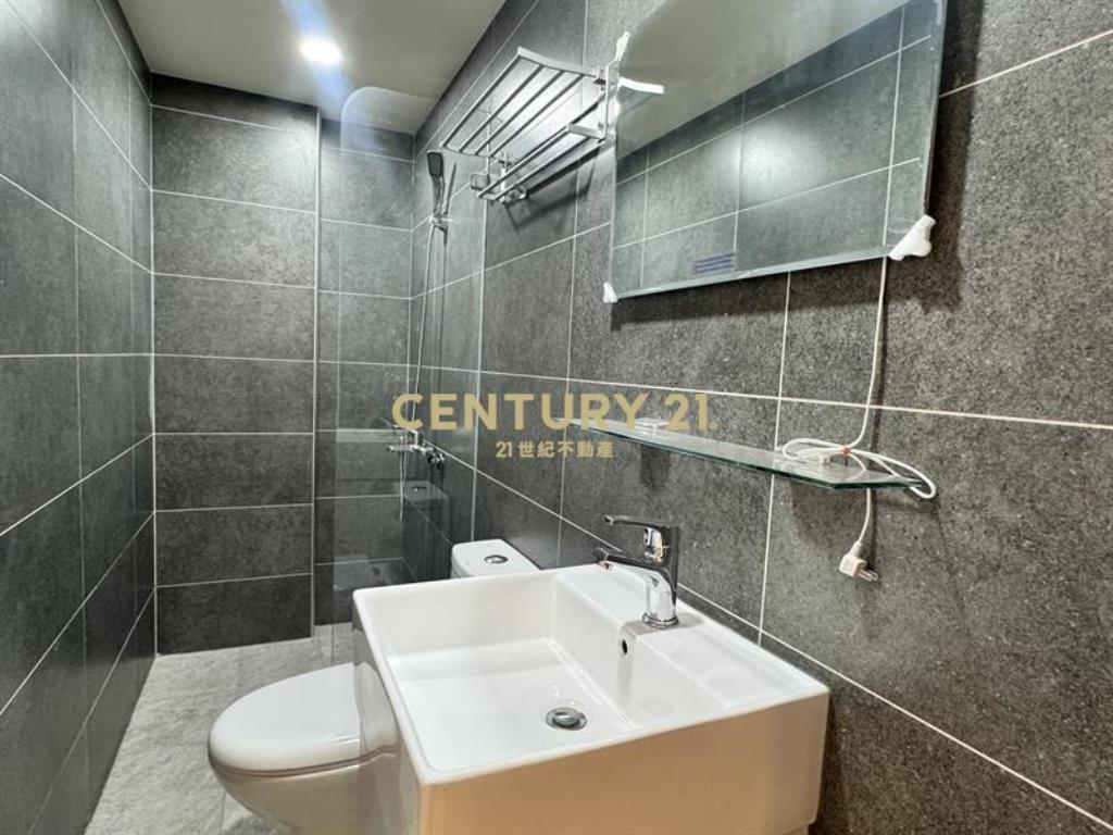 明道花園城三樓三房美寓