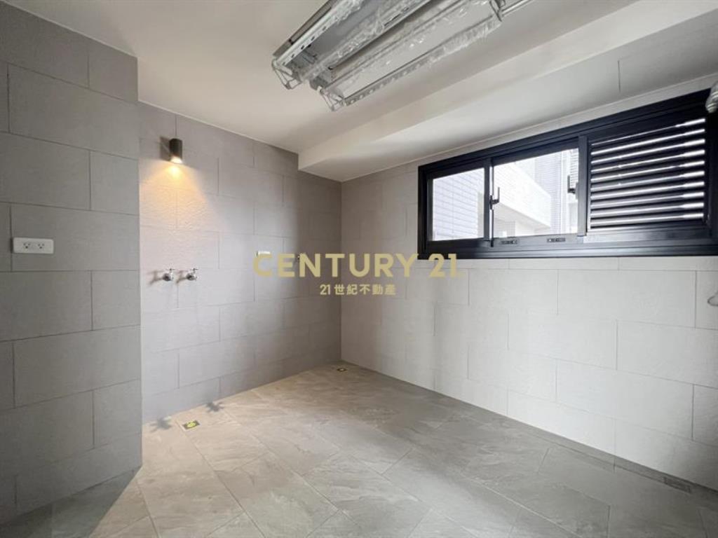 大塊森濤景觀3房+雙平車