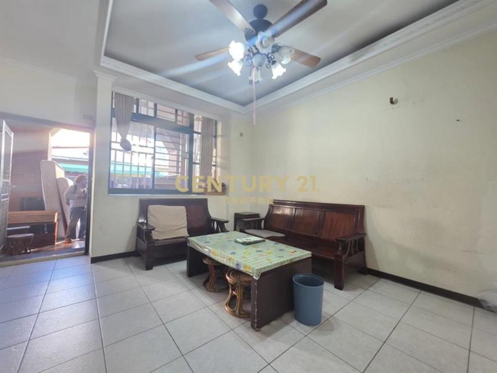 昌平金谷@輕屋齡6房大坪數透天