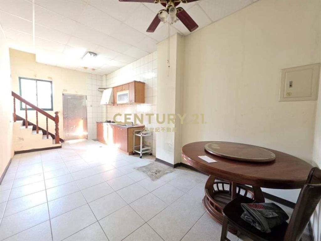 昌平金谷@輕屋齡6房大坪數透天