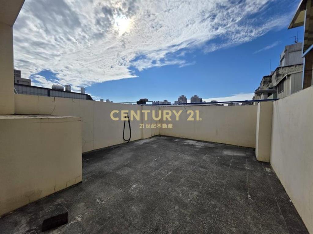 昌平金谷@輕屋齡6房大坪數透天