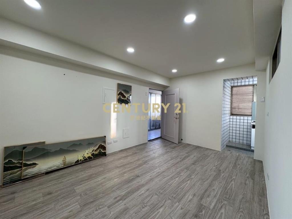 南屯楓樹電梯三房近高鐵74環中