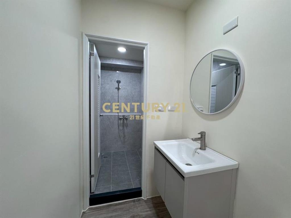 南屯楓樹電梯三房近高鐵74環中