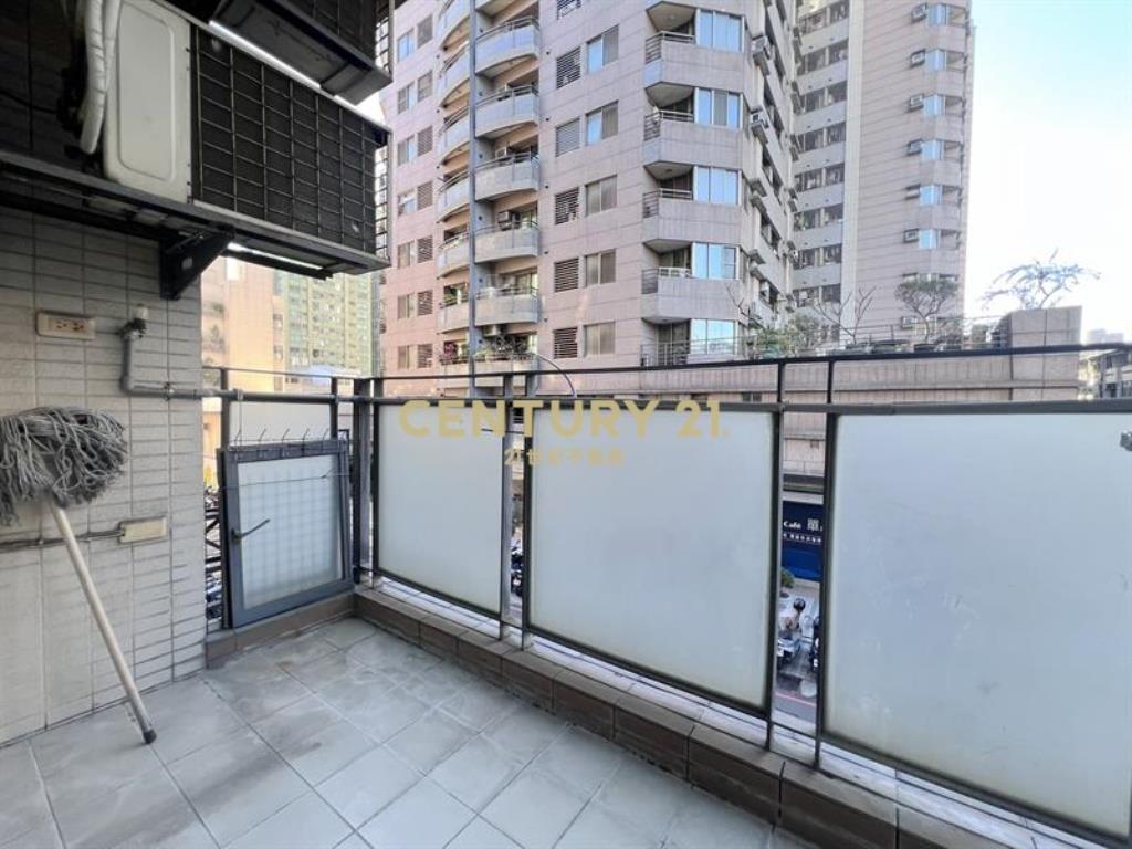 五期森林公園樓中樓3房平車