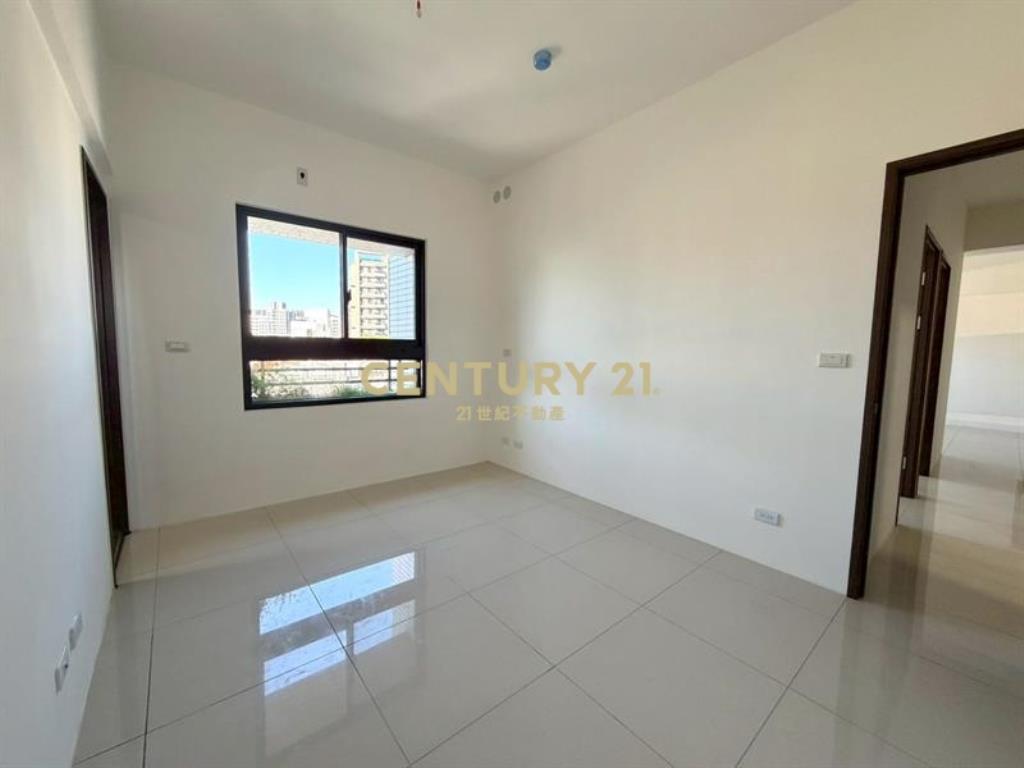 太平璞樹謙里全新三房柱邊平車